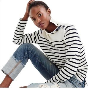 ✨ JCrew Button-neck Cotton Pullover, white/navy XS